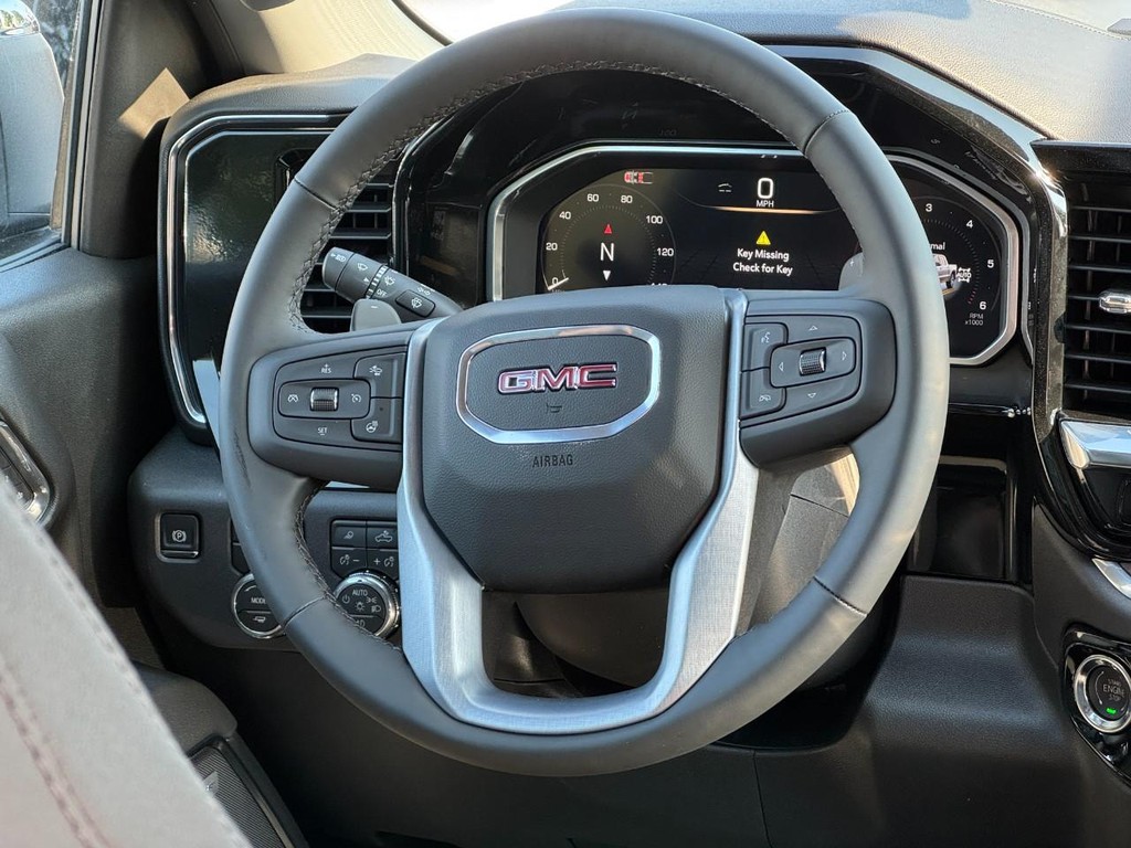 GMC Sierra 1500 Vehicle Image 08