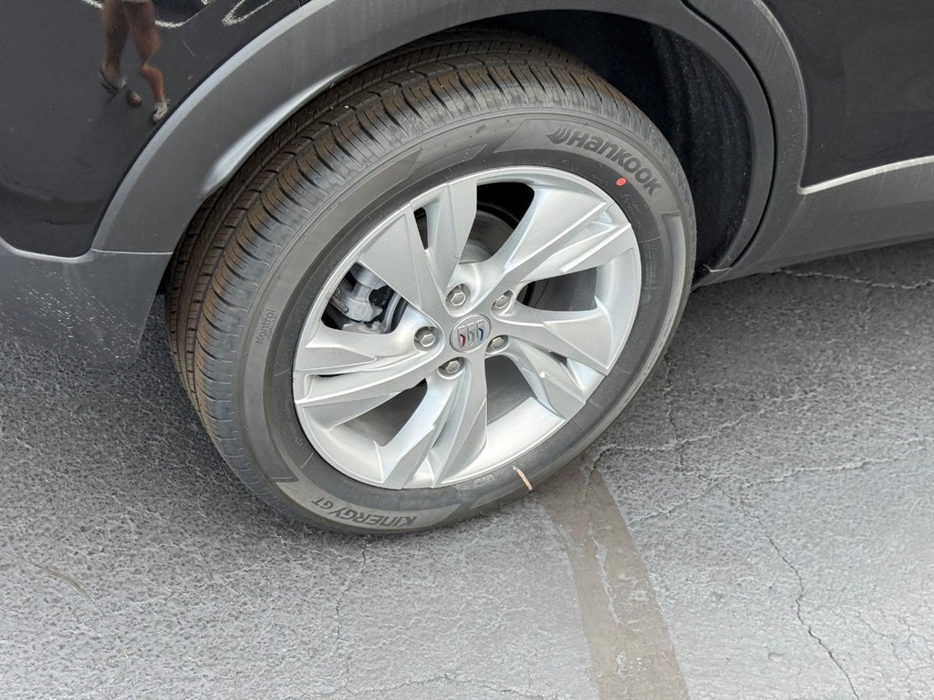 Buick Encore GX Vehicle Image 04