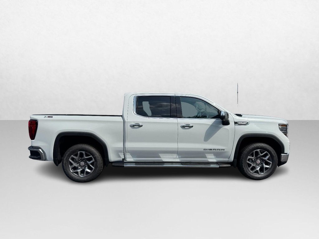 GMC Sierra 1500 Vehicle Image 02