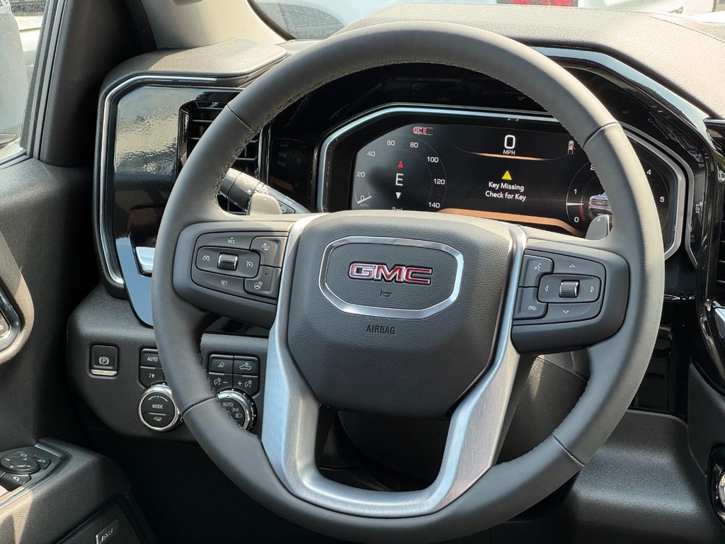 GMC Sierra 1500 Vehicle Image 08