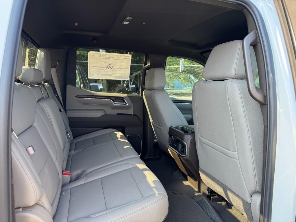 GMC Sierra 1500 Vehicle Image 05