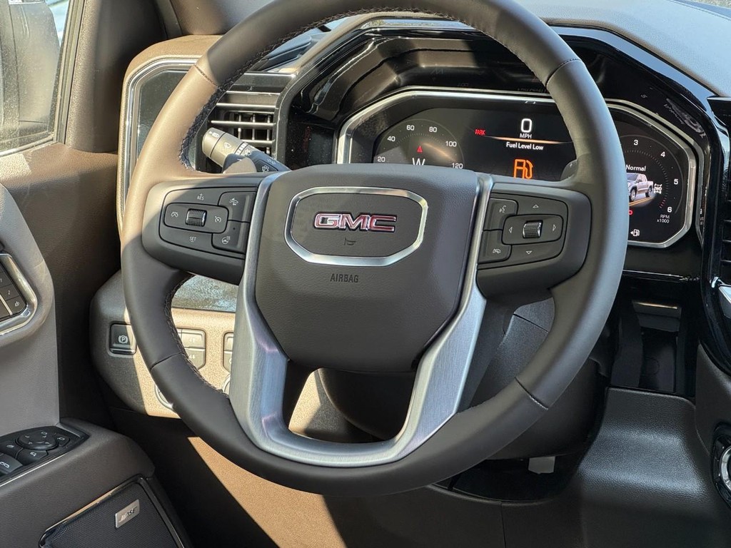 GMC Sierra 1500 Vehicle Image 08