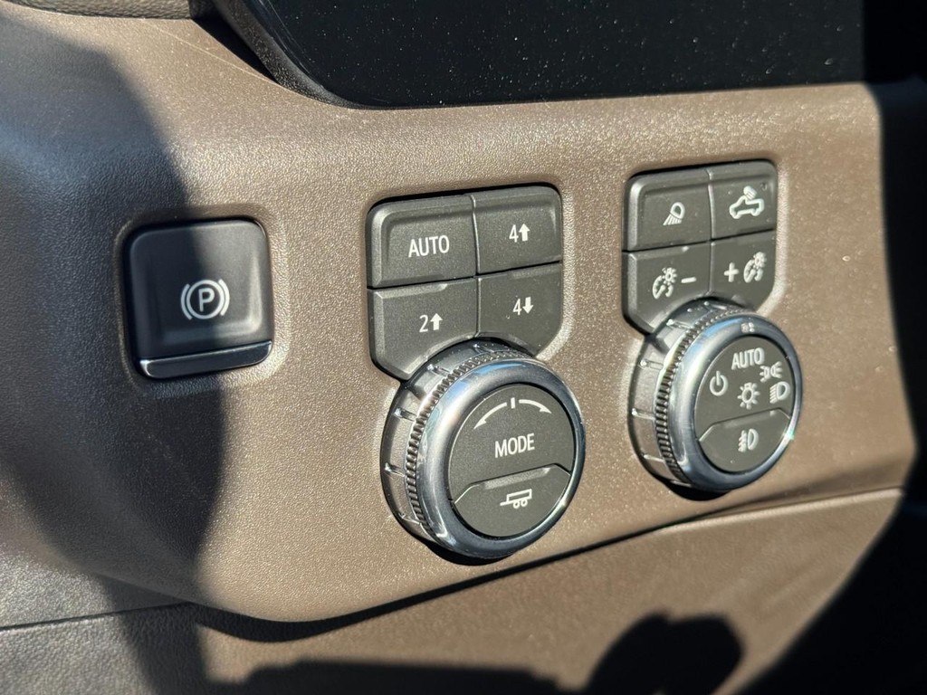 GMC Sierra 1500 Vehicle Image 13