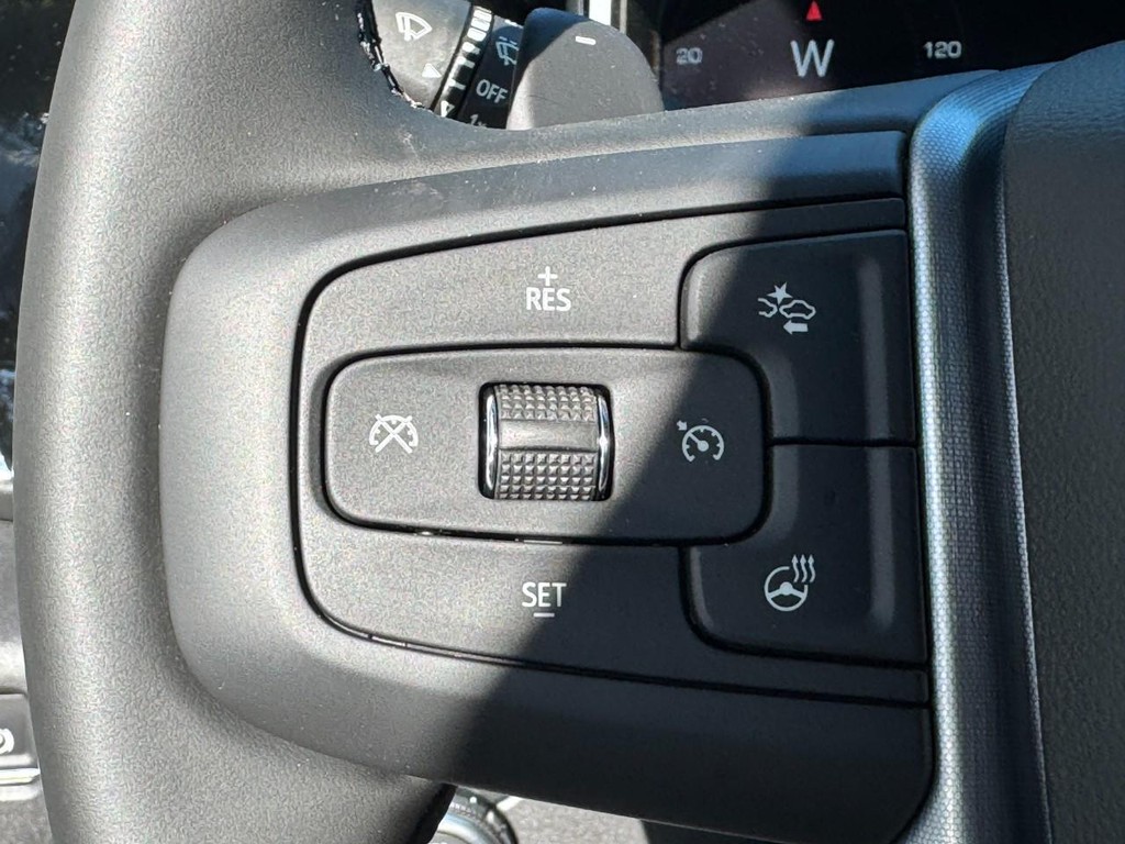 GMC Sierra 1500 Vehicle Image 14