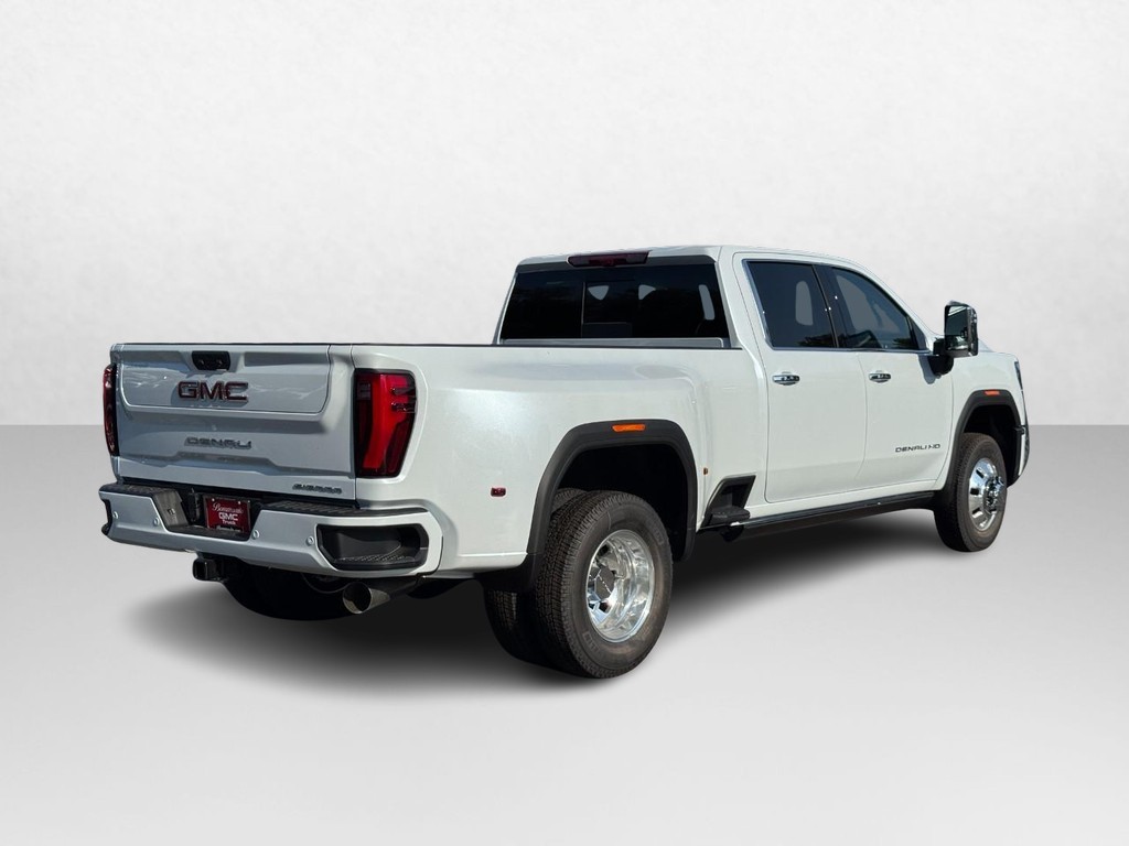 GMC Sierra 3500HD Vehicle Image 03