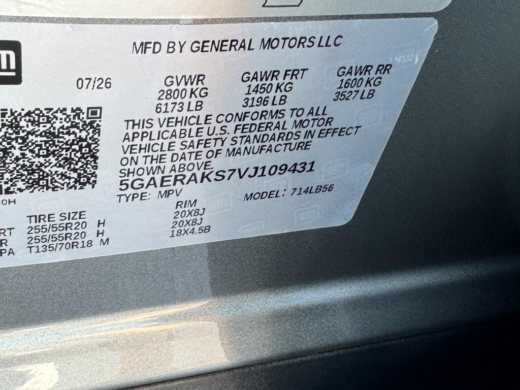 Buick Enclave Vehicle Image 18