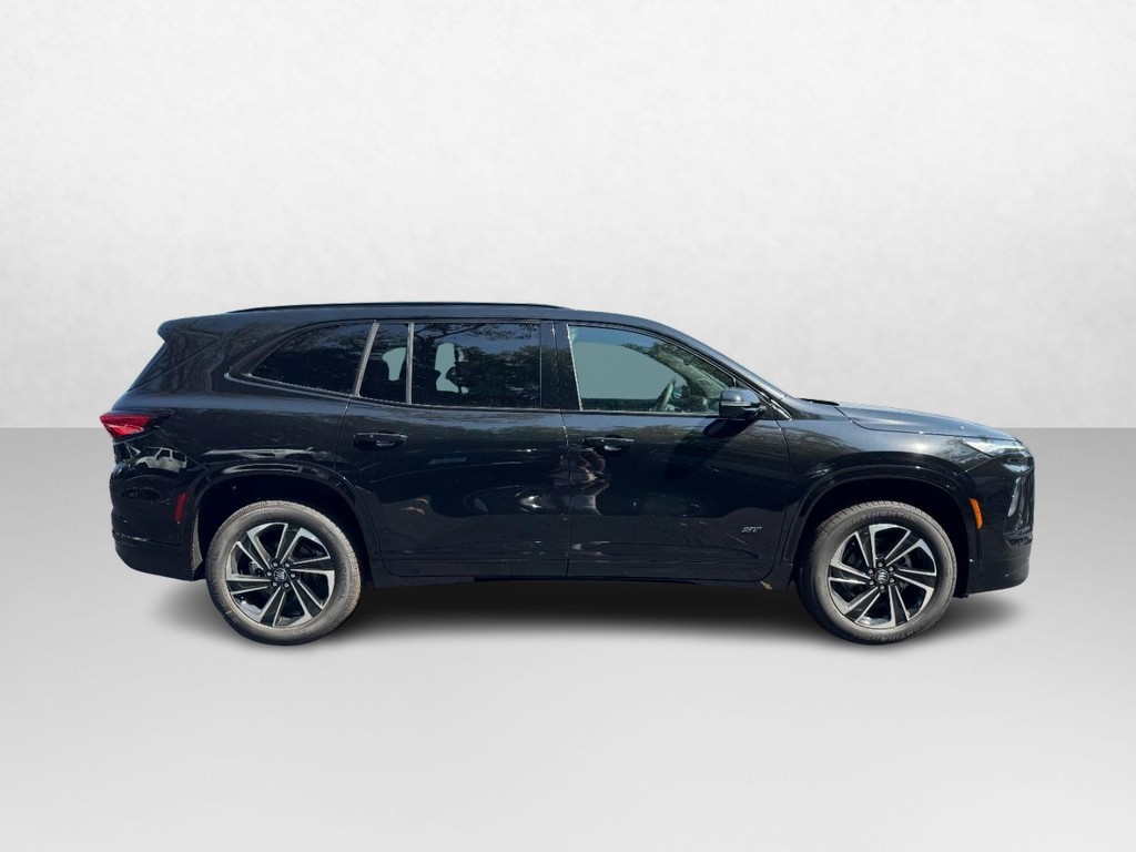 Buick Enclave Vehicle Image 02