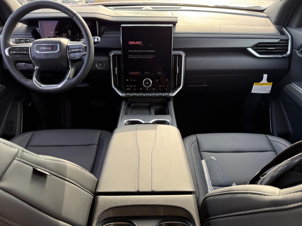 GMC Acadia Vehicle Image 09