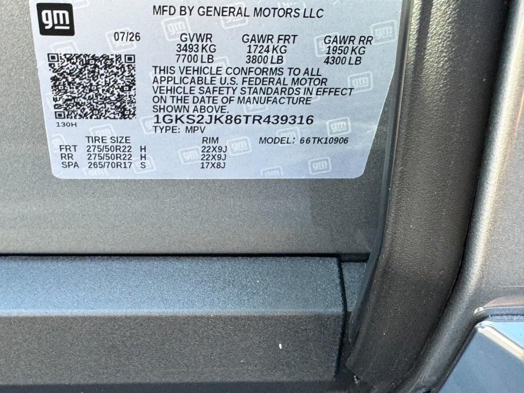 GMC Yukon XL Vehicle Image 22