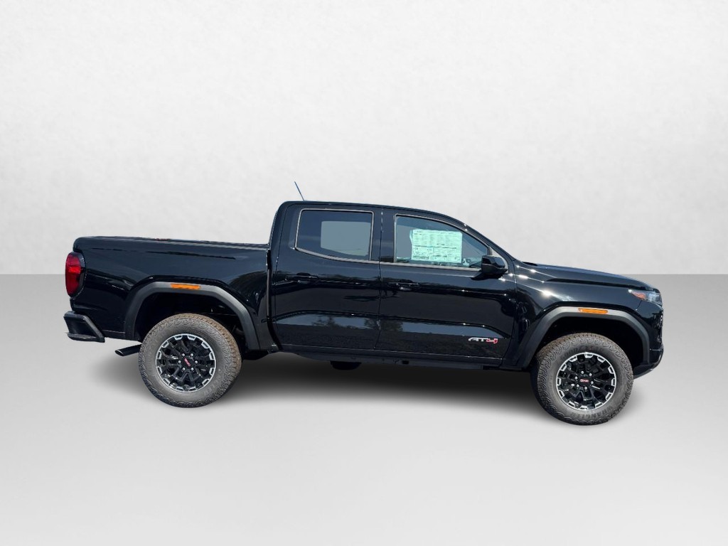 GMC Canyon Vehicle Image 02