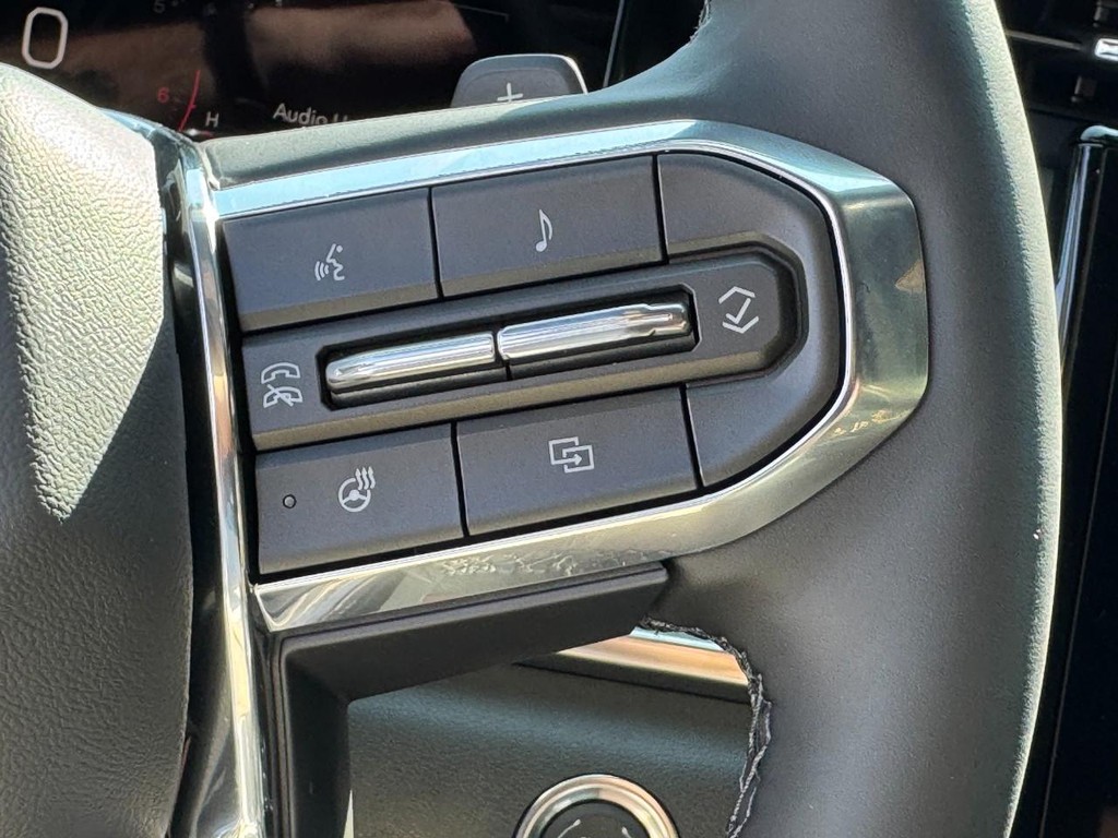 GMC Terrain Vehicle Image 15