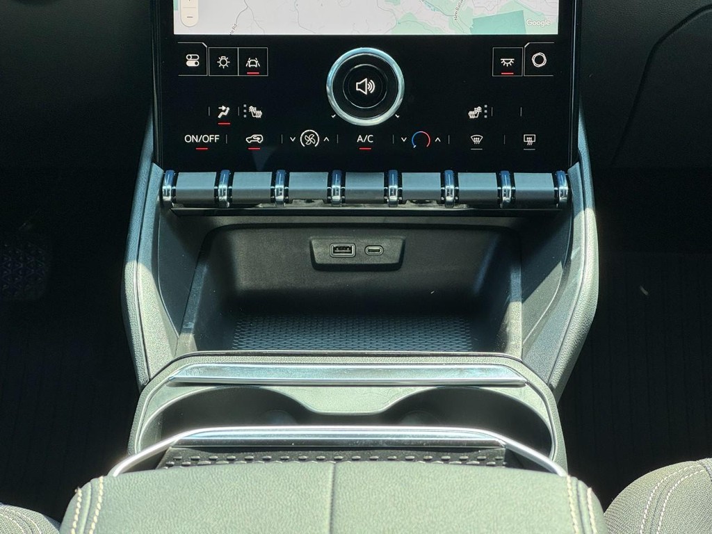 GMC Terrain Vehicle Image 10
