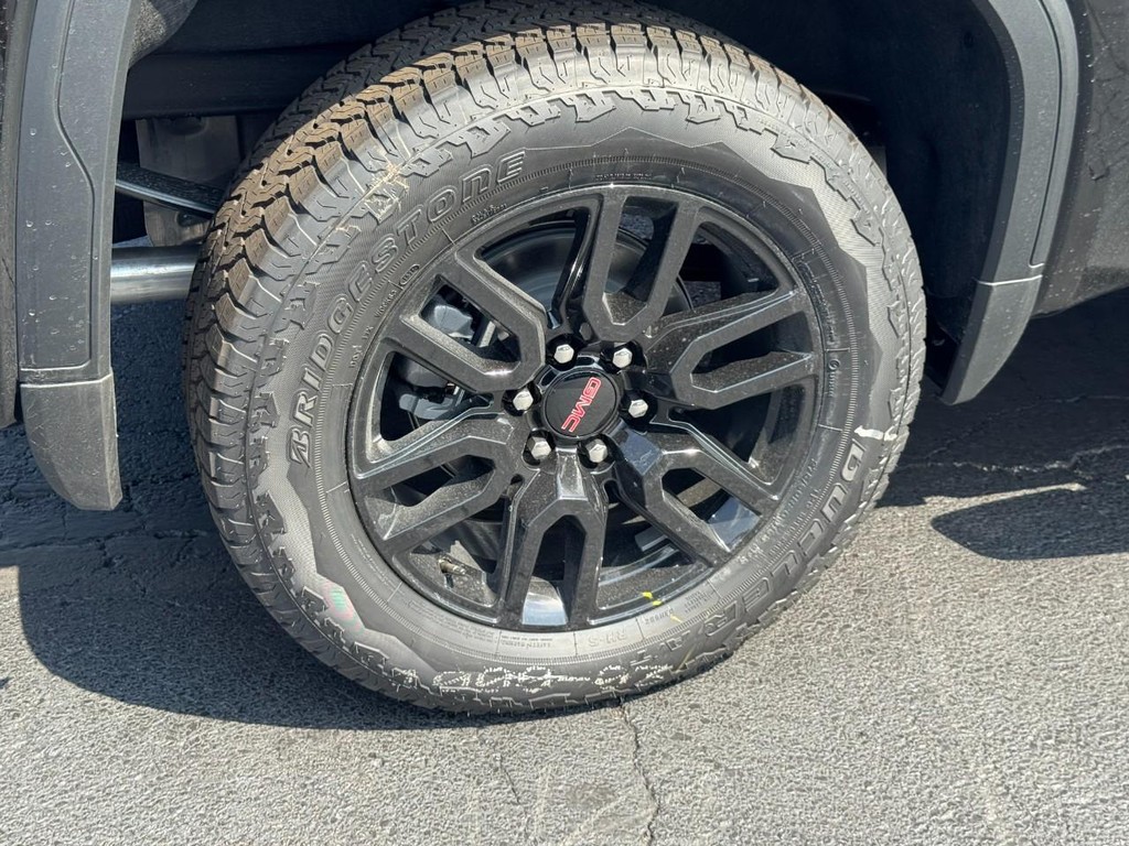 GMC Sierra 1500 Vehicle Image 04