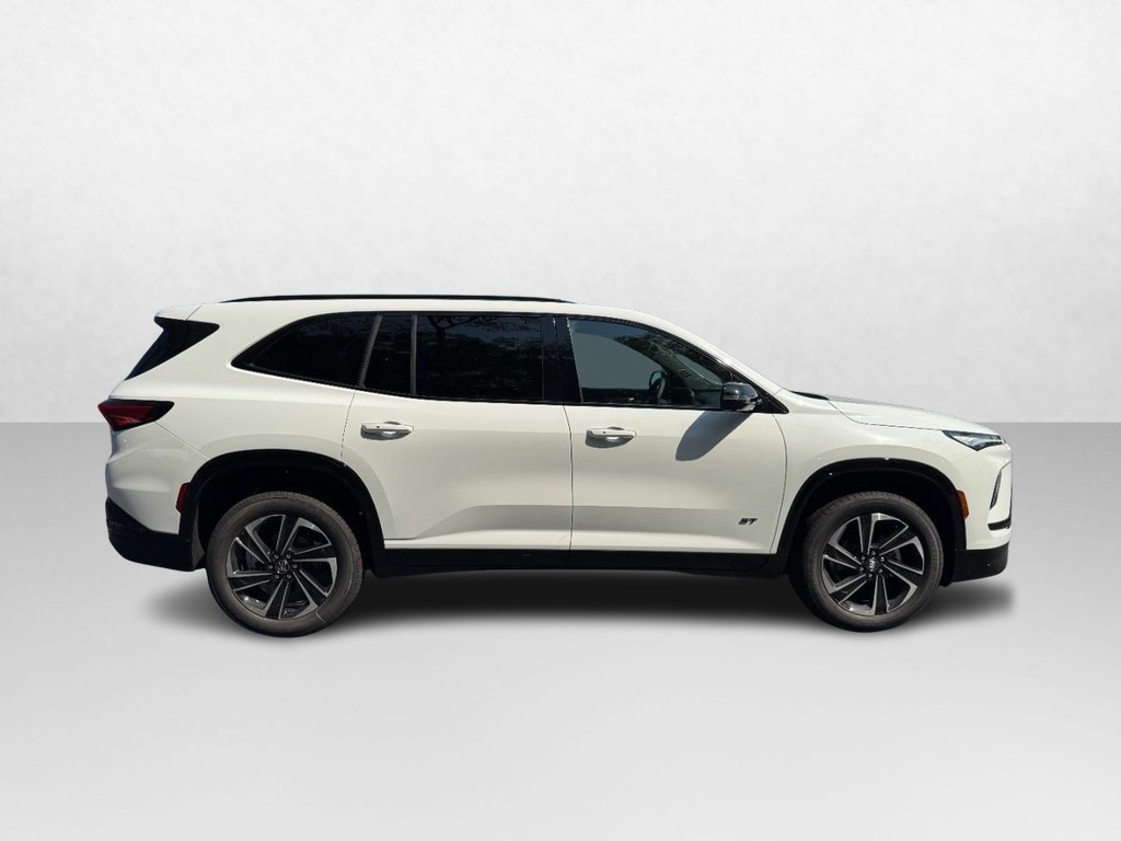 Buick Enclave Vehicle Image 02