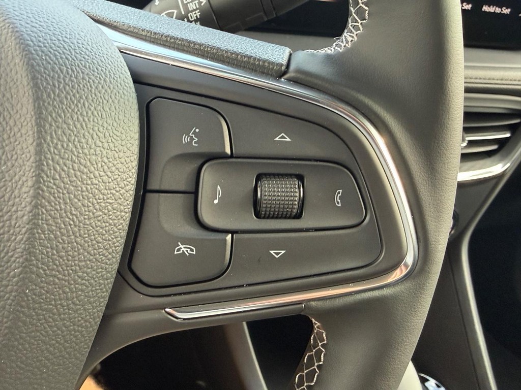 Buick Encore GX Vehicle Image 13