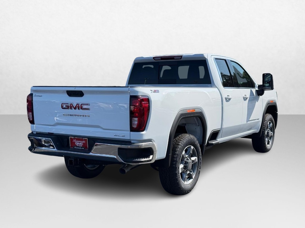 GMC Sierra 2500HD Vehicle Image 03