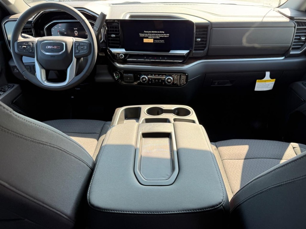 GMC Sierra 2500HD Vehicle Image 06