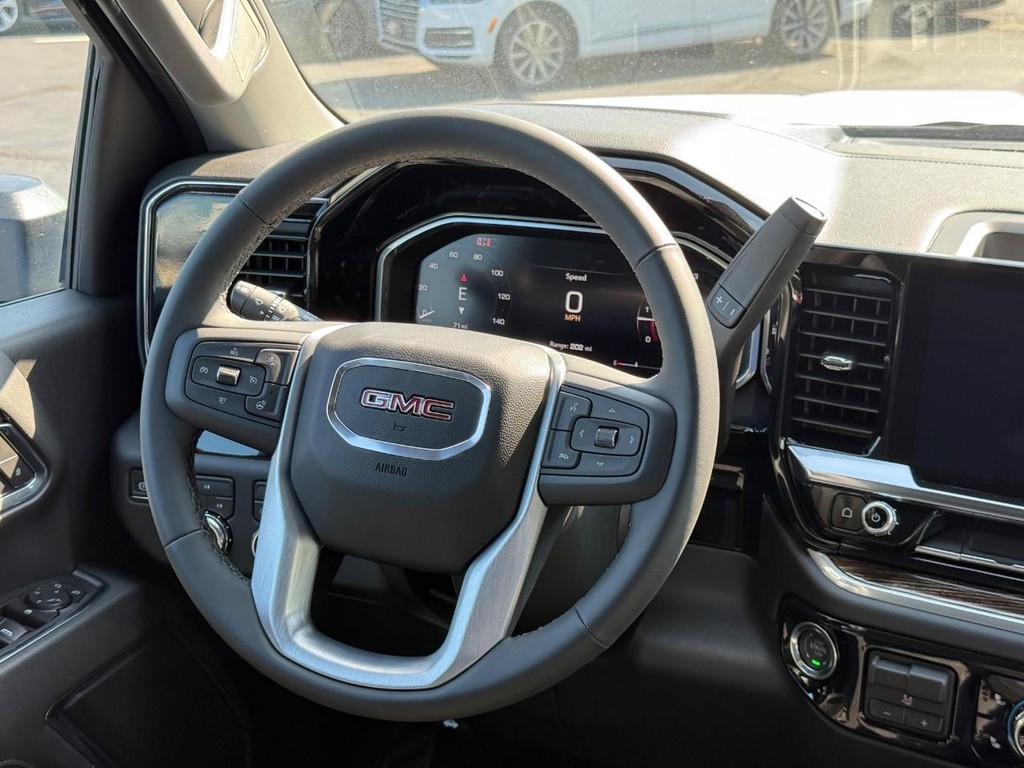 GMC Sierra 2500HD Vehicle Image 07