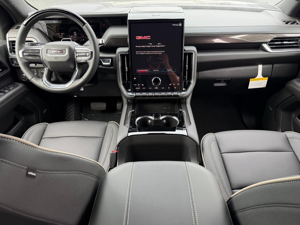 GMC Yukon Vehicle Image 07