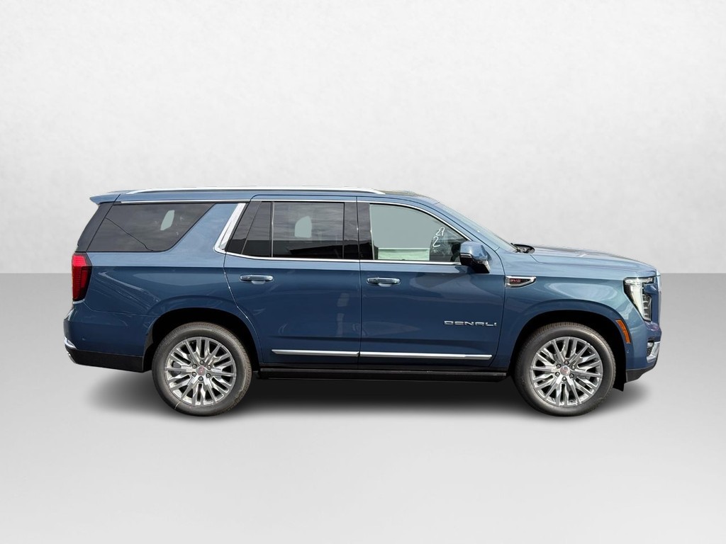 GMC Yukon Vehicle Image 02