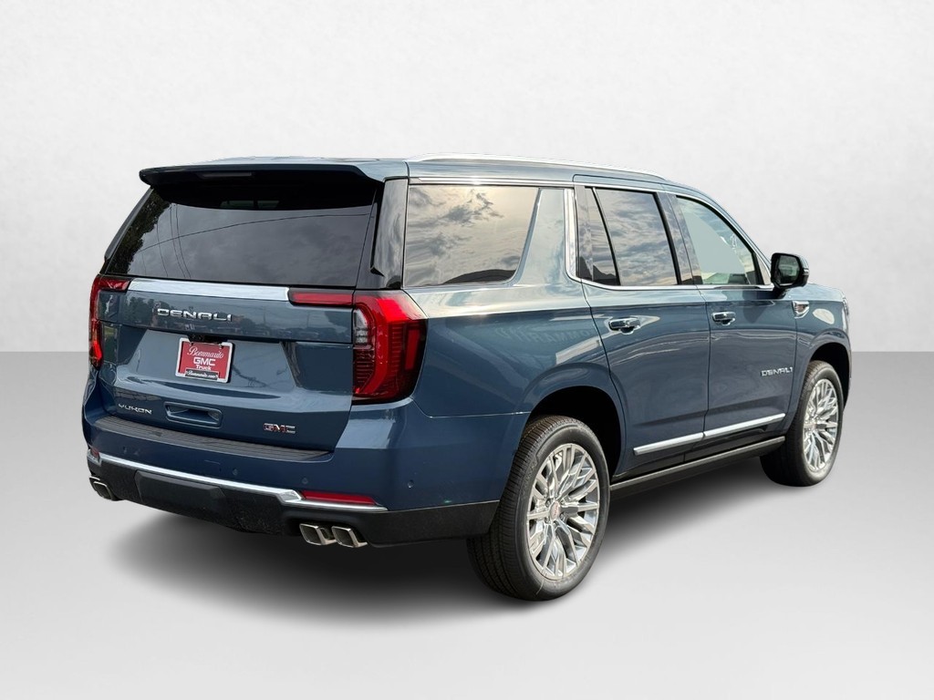 GMC Yukon Vehicle Image 03