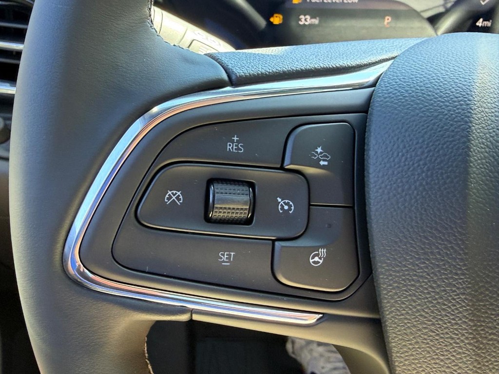 Buick Envista Vehicle Image 12