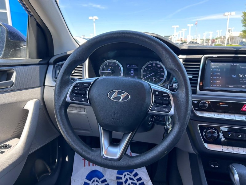 2018 Hyundai Sonata SE photo