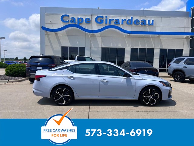 2023 Nissan Altima 2.5 SR at Cape Girardeau Honda in Cape Girardeau MO
