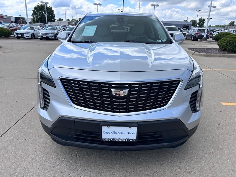 Cadillac XT4 Vehicle Full-screen Gallery Image 07