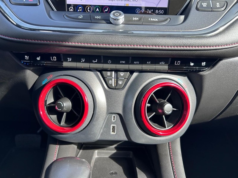 Chevrolet Blazer Vehicle Full-screen Gallery Image 16