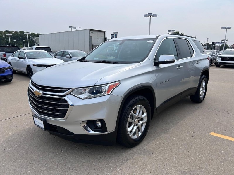 Chevrolet Traverse Vehicle Full-screen Gallery Image 06