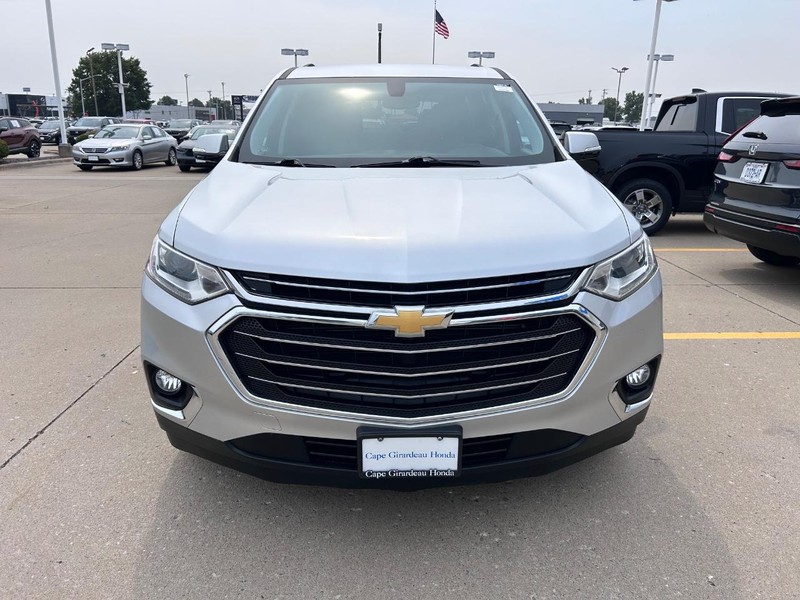 Chevrolet Traverse Vehicle Full-screen Gallery Image 07