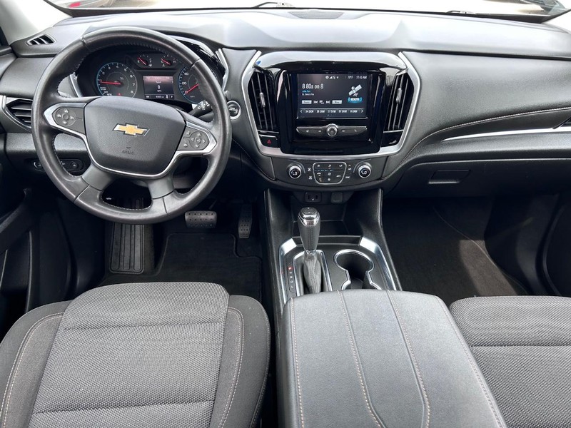 Chevrolet Traverse Vehicle Full-screen Gallery Image 11