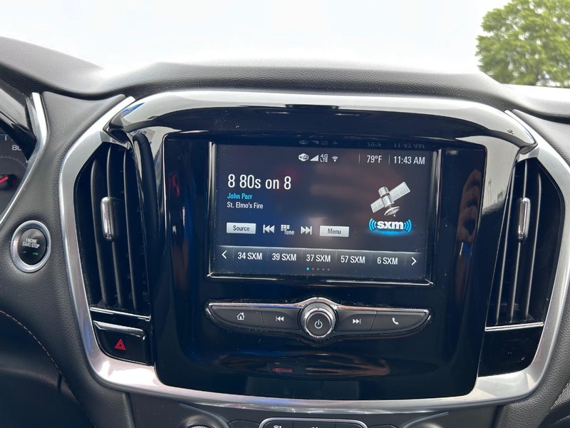 Chevrolet Traverse Vehicle Full-screen Gallery Image 15
