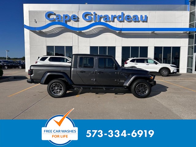 Cape Girardeau MO 2020 Jeep Gladiator more details - jeep gladiator