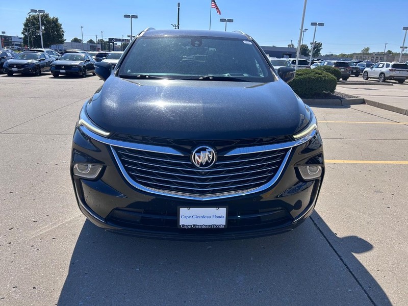 Buick Enclave Vehicle Full-screen Gallery Image 08