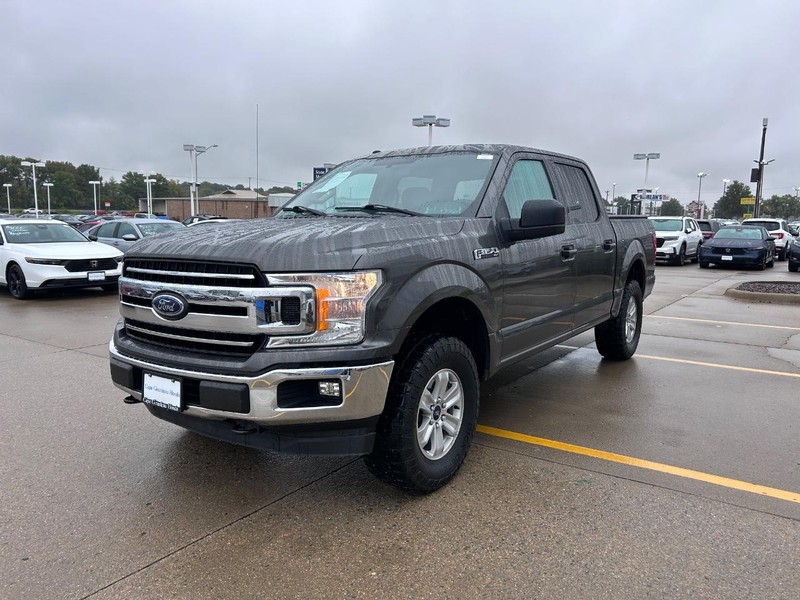 Ford F-150 Vehicle Full-screen Gallery Image 06