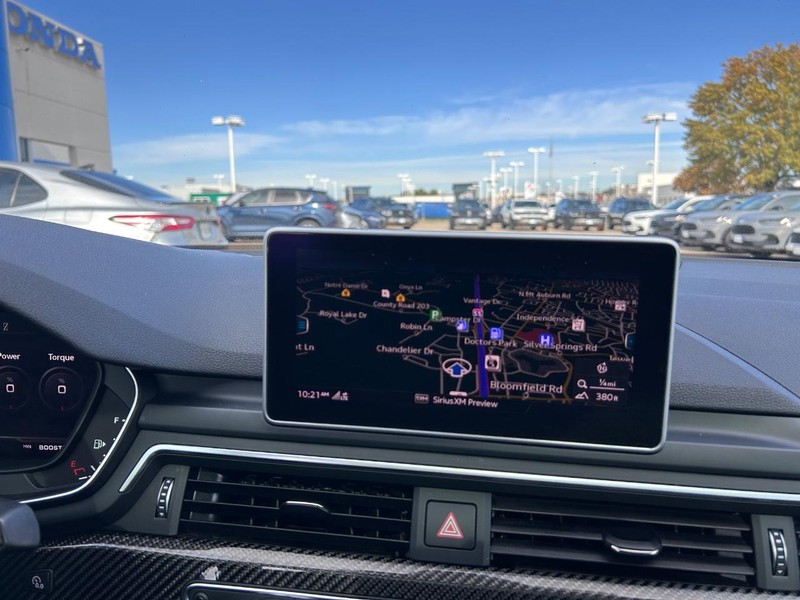 Audi RS 5 Sportback Vehicle Full-screen Gallery Image 16