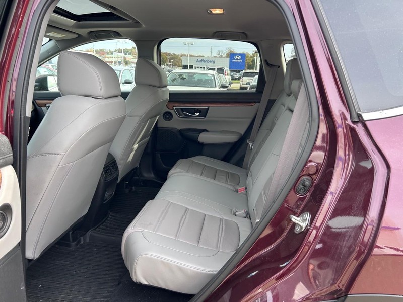 Honda CR-V Vehicle Full-screen Gallery Image 10