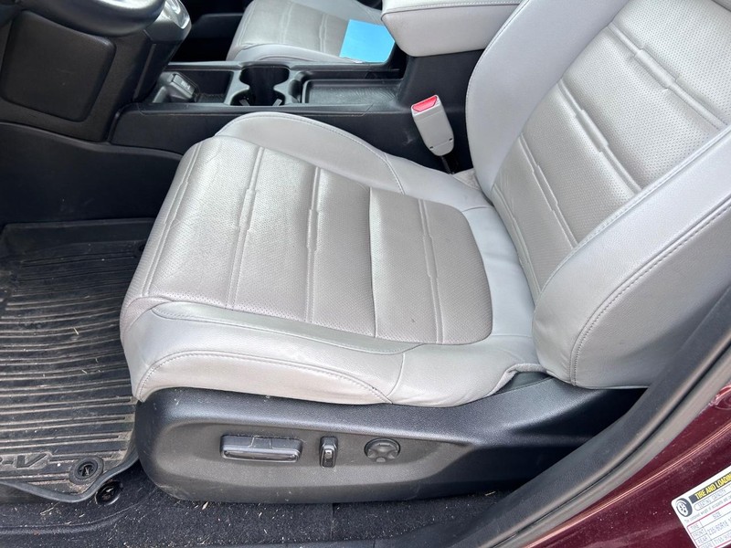 Honda CR-V Vehicle Full-screen Gallery Image 22