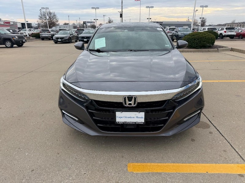 Honda Accord Hybrid Vehicle Full-screen Gallery Image 07