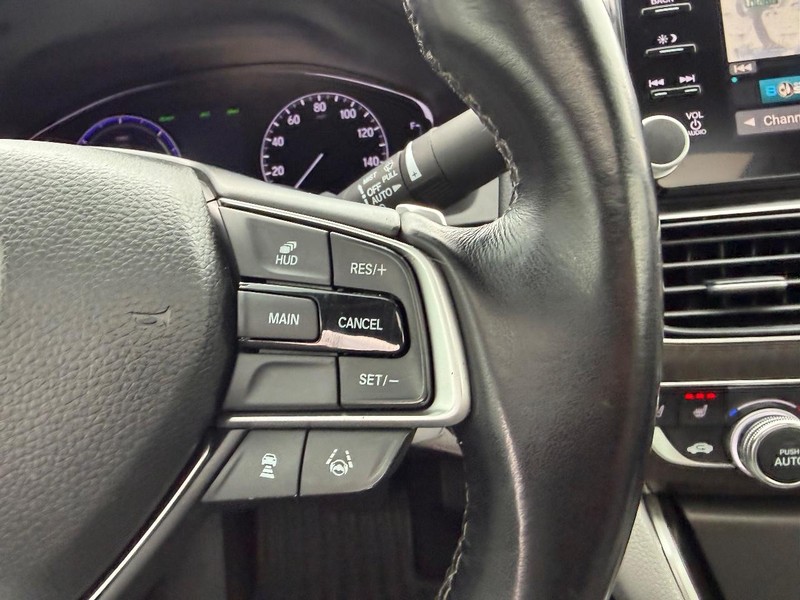 Honda Accord Hybrid Vehicle Full-screen Gallery Image 13