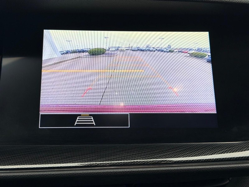 Buick Envision Vehicle Full-screen Gallery Image 20