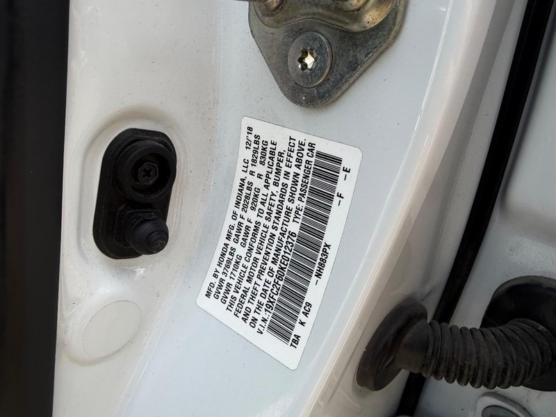 Honda Civic Sedan Vehicle Full-screen Gallery Image 21