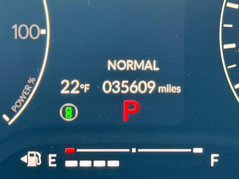 Honda Civic Sedan Hybrid Vehicle Full-screen Gallery Image 20