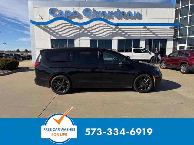 Cape Girardeau MO 2025 Chrysler Pacifica more details - chrysler pacifica