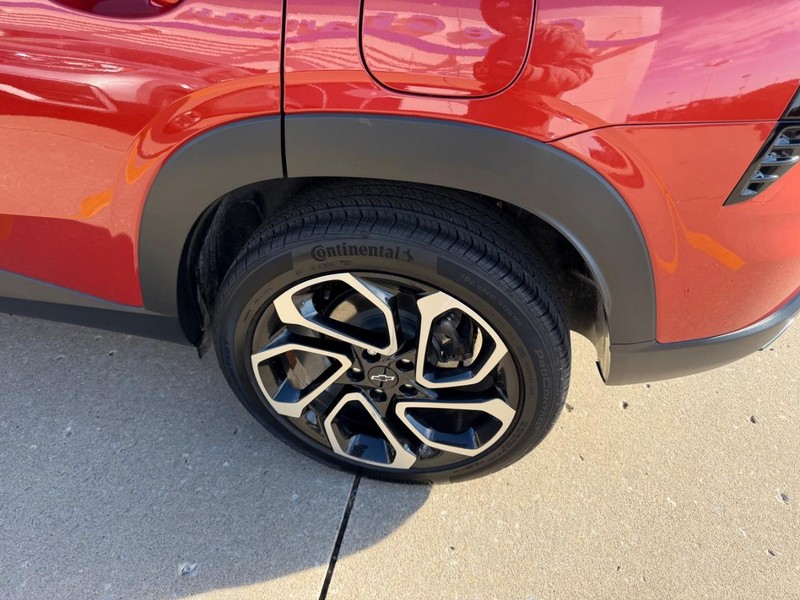 Chevrolet Trax Vehicle Full-screen Gallery Image 05