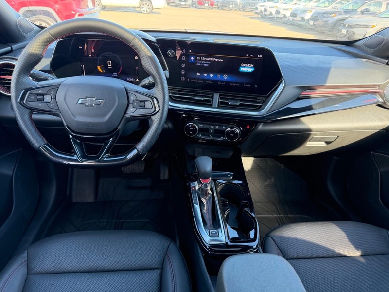 Chevrolet Trax Vehicle Full-screen Gallery Image 10