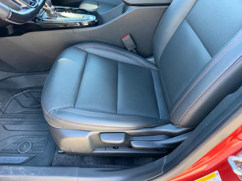 Chevrolet Trax Vehicle Full-screen Gallery Image 19