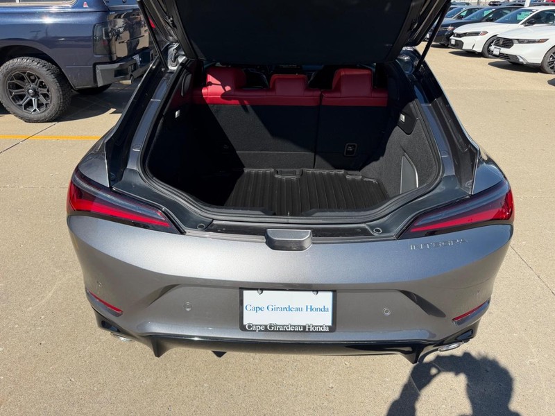 Acura Integra Vehicle Full-screen Gallery Image 04